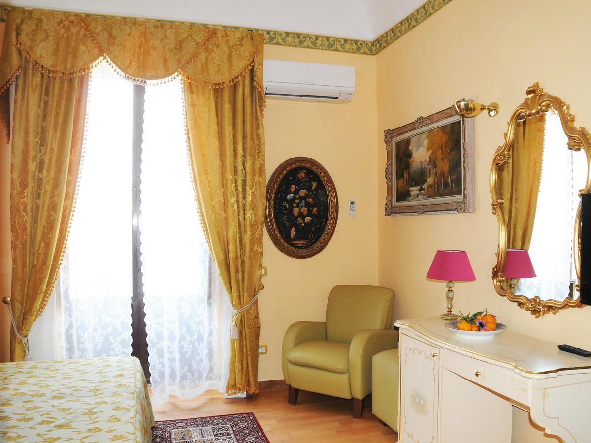 קטאניה Domenico Florio Palace מראה חיצוני תמונה